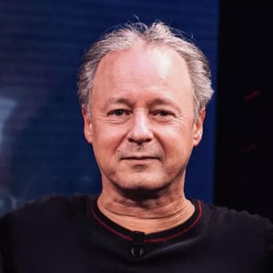 This is the Avatar Image for the Damien Witecka (Tobey Maguire & Leonardo DiCaprio) AI Voice and Text to Speech Generator